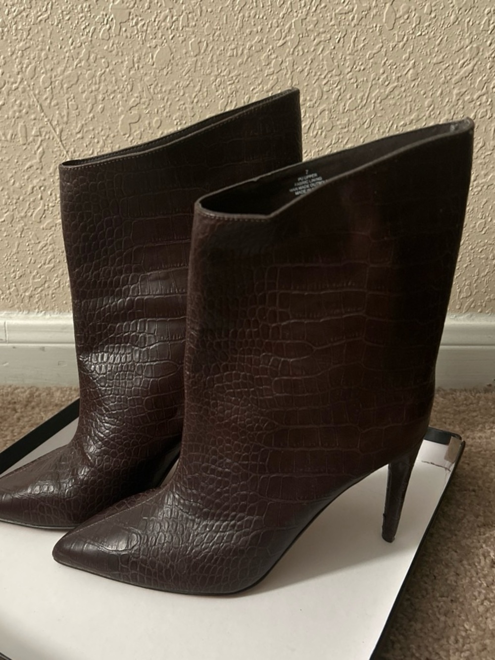 Women's Pointed Toe Croc-Embossed High Heel Ankle Boots - Dark Brown
